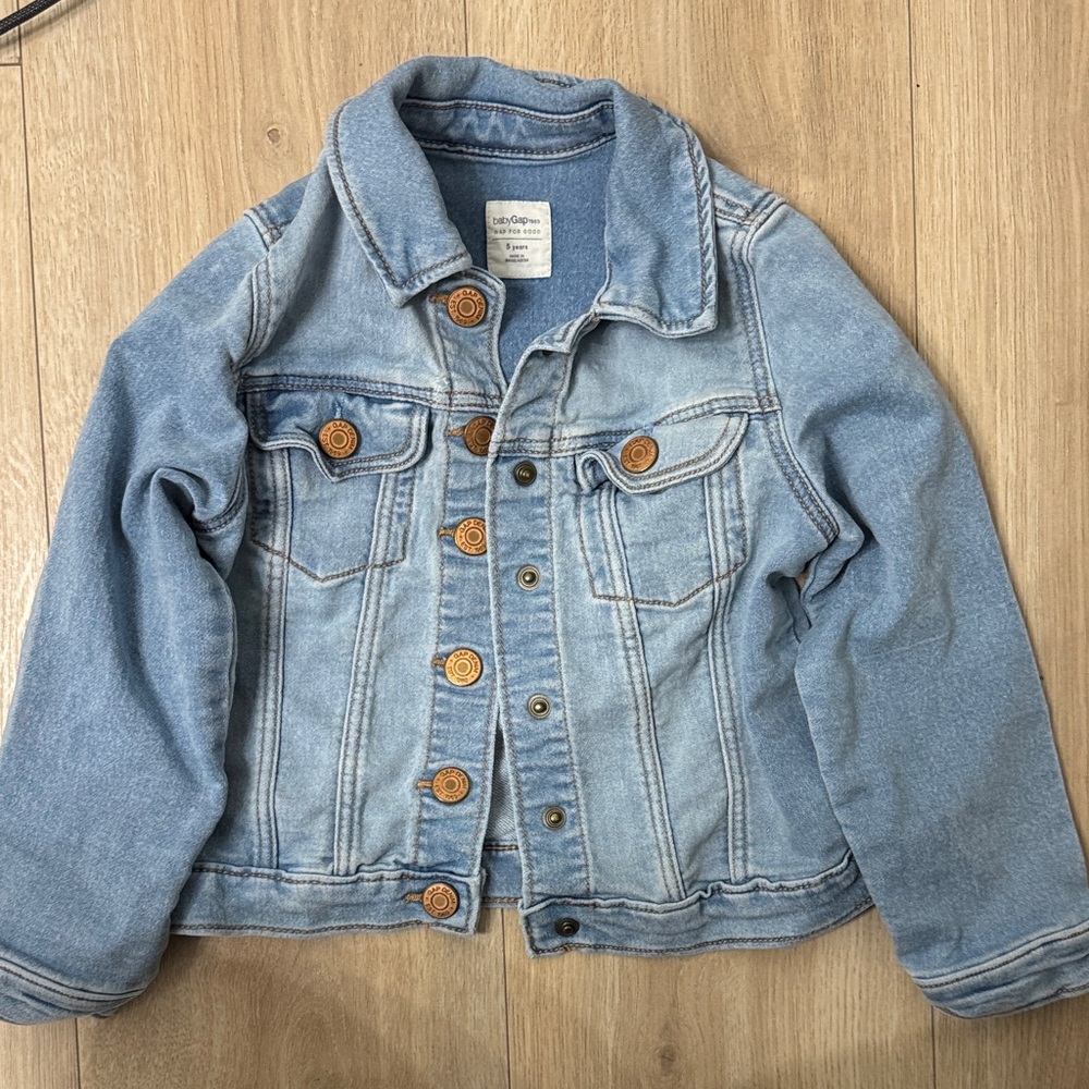 Baby Gap size 5 Jean jacket